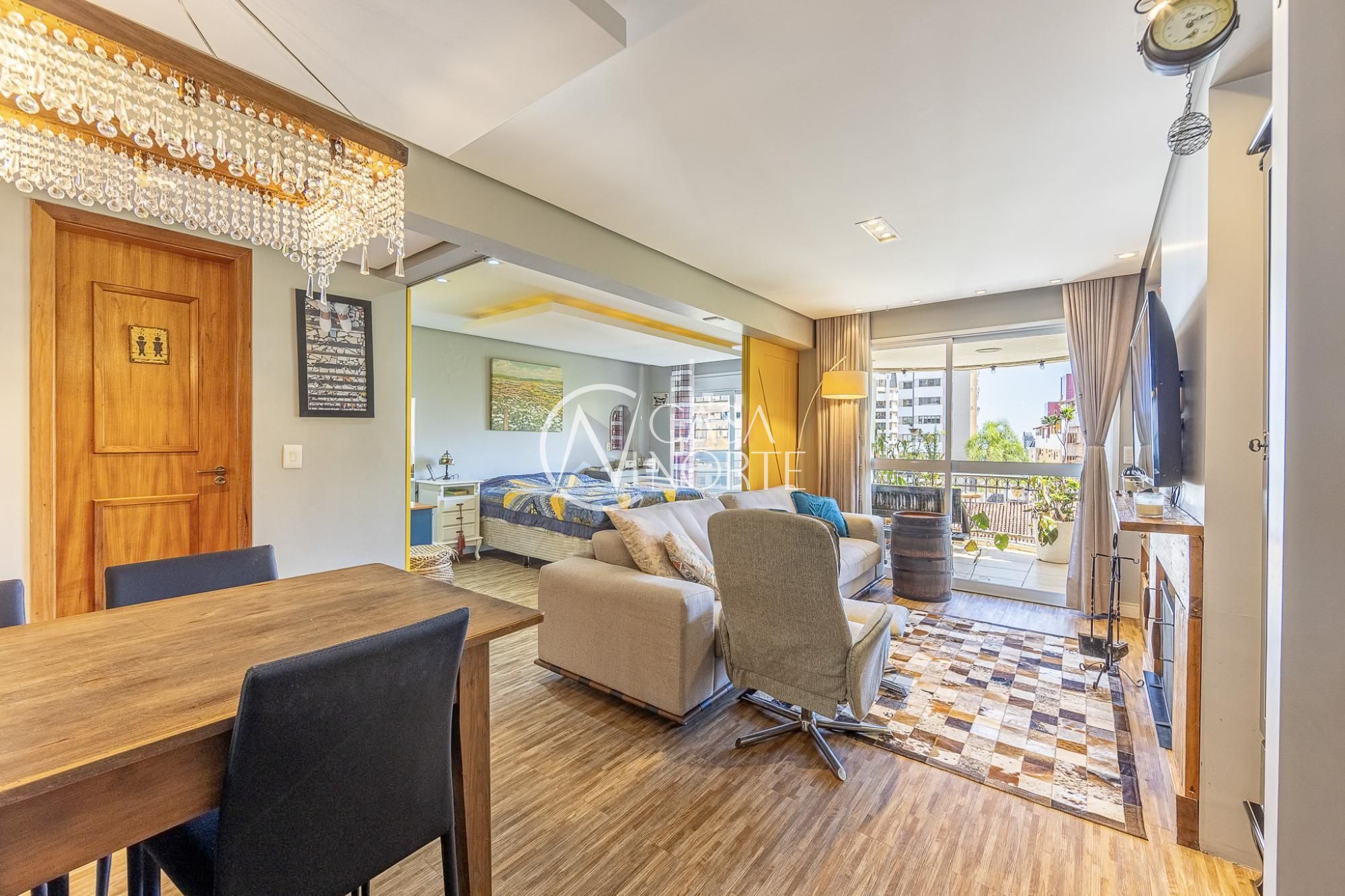 Apartamento à venda com 2 quartos, 83m², 1 suíte, 1 vaga, Rua Pedro Ivo no bairro Mont Serrat em Porto Alegre