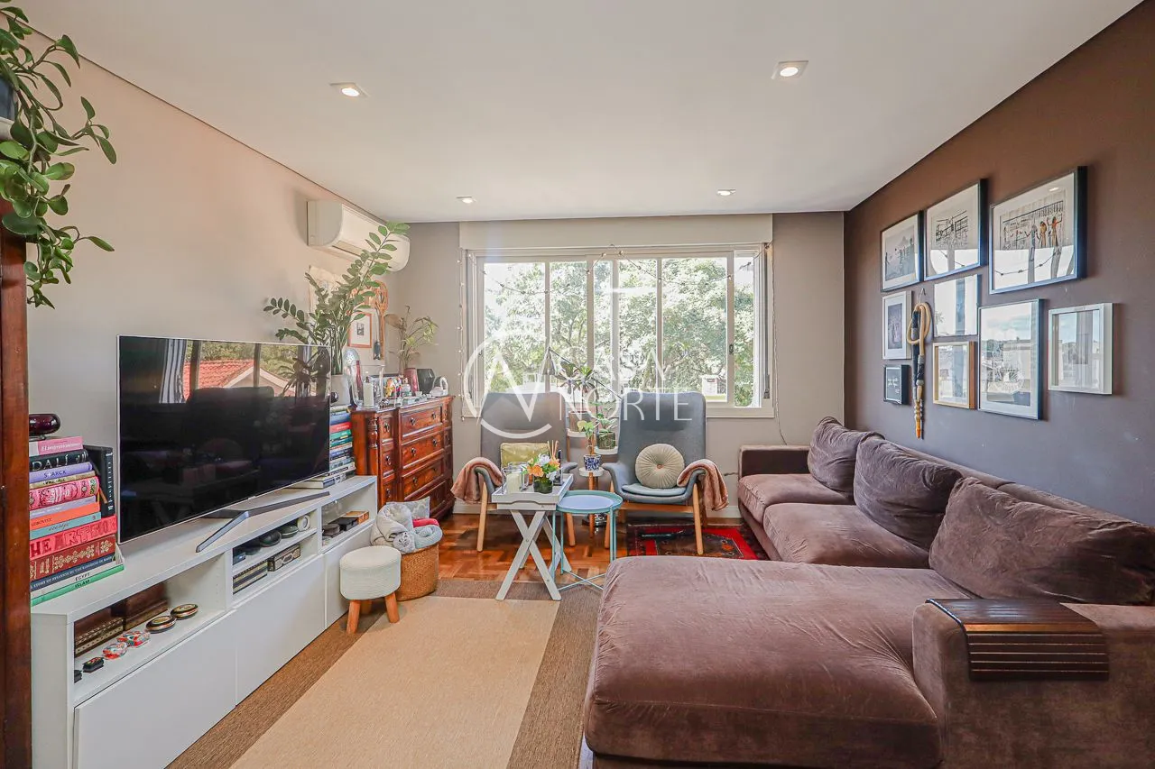 Apartamento à venda com 2 quartos, 84m², 1 suíte, 1 vaga, Rua Luzitana no bairro Higienópolis em Porto Alegre