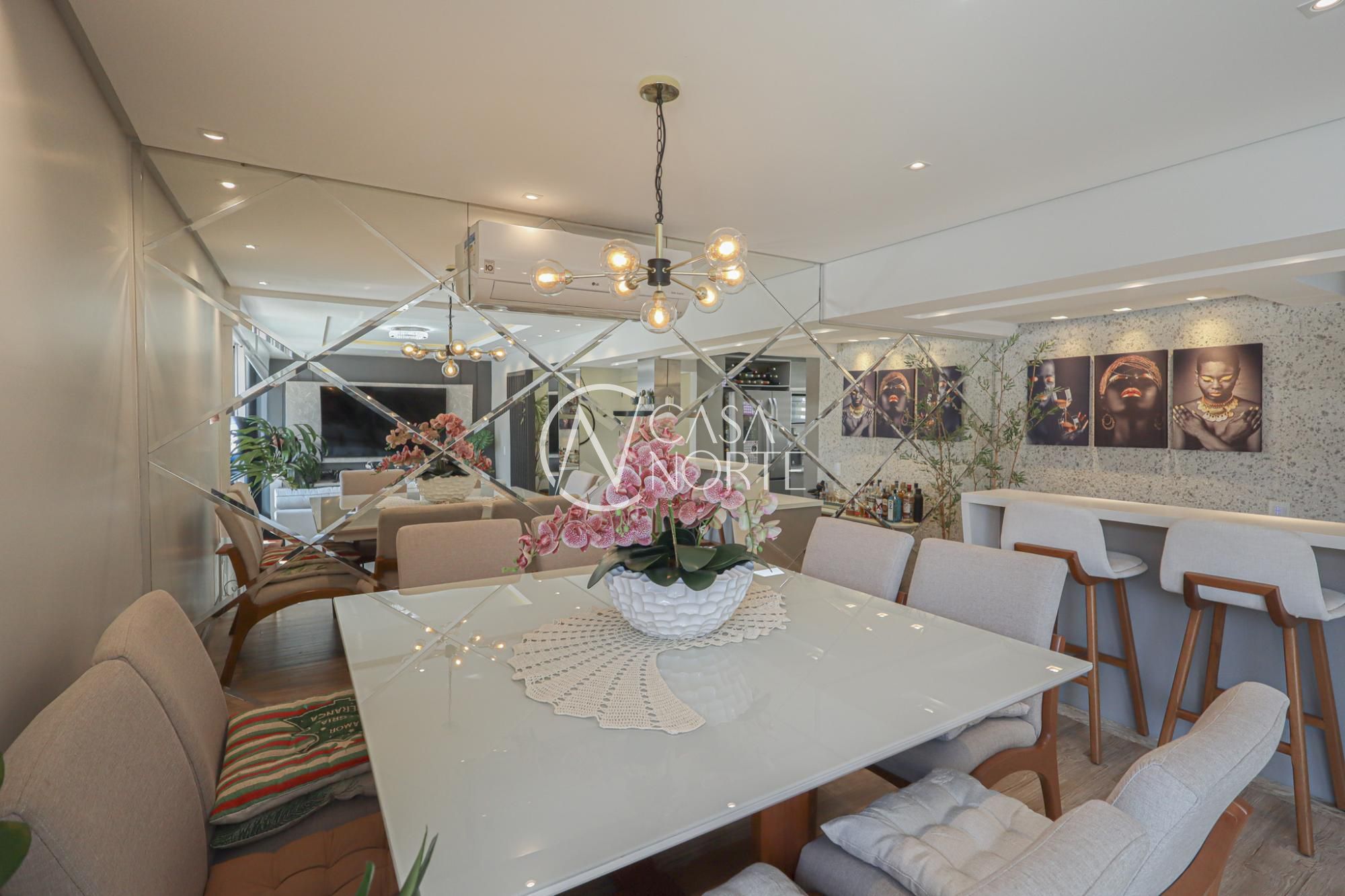 Apartamento à venda com 3 quartos, 125m², 1 suíte, 1 vaga, Rua Marechal Floriano Peixoto no bairro Centro Histórico em Porto Alegre