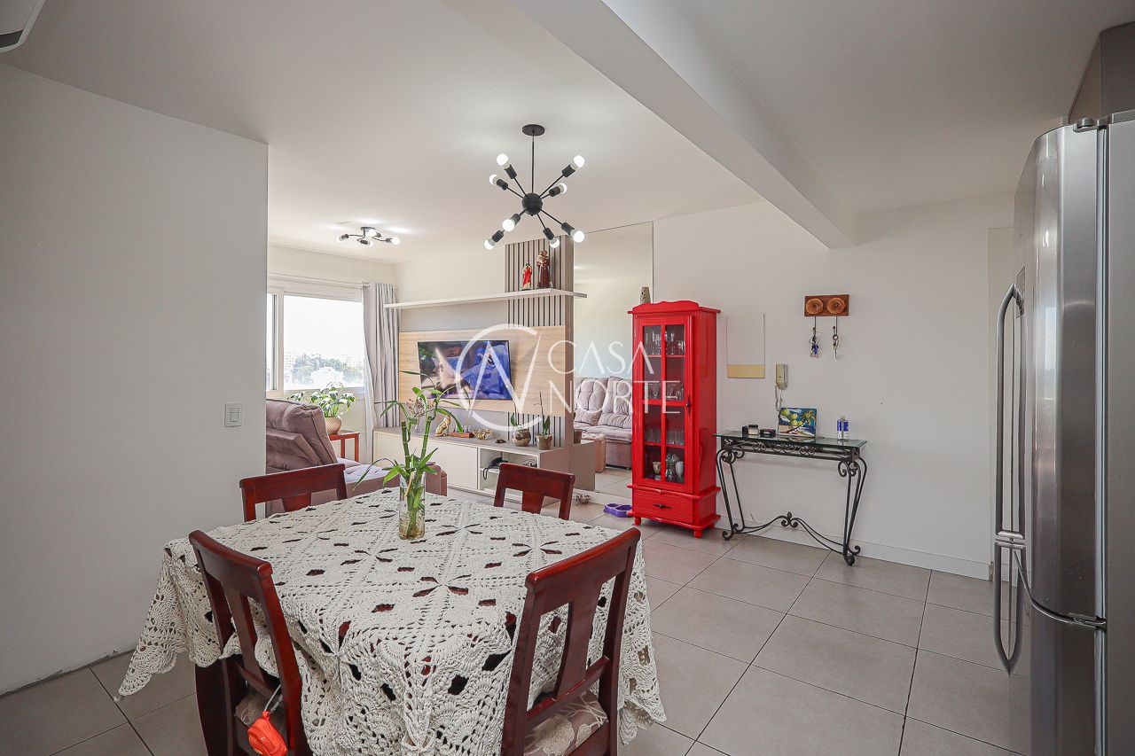 Apartamento à venda com 3 quartos, 76m², 1 suíte, 1 vaga, Rua Frederico Otávio Domingues Barbosa no bairro São Sebastião em Porto Alegre