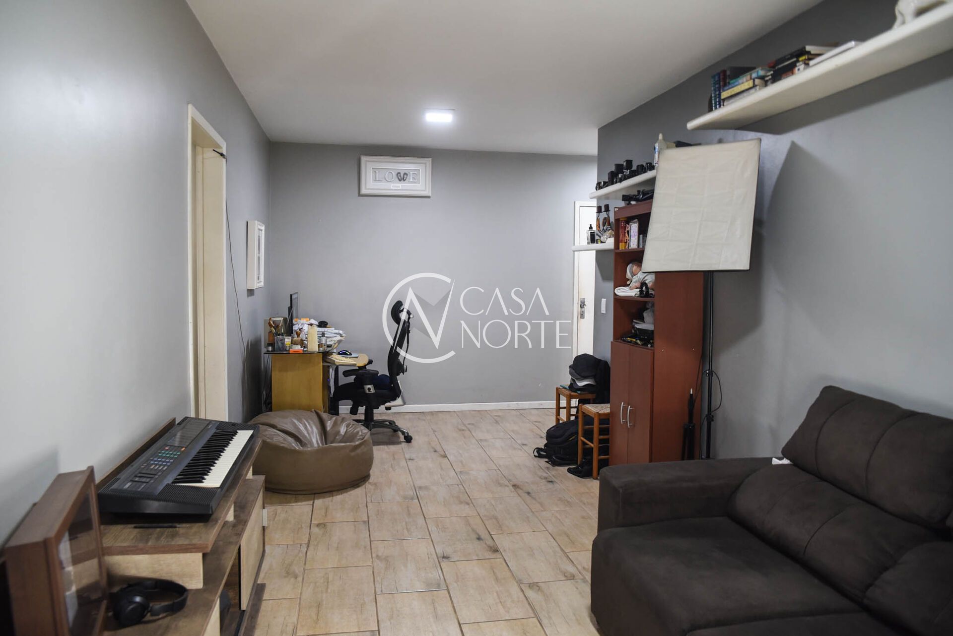 Apartamento Garden à venda com 2 quartos, 68m², 1 vaga, Avenida América no bairro Auxiliadora em Porto Alegre