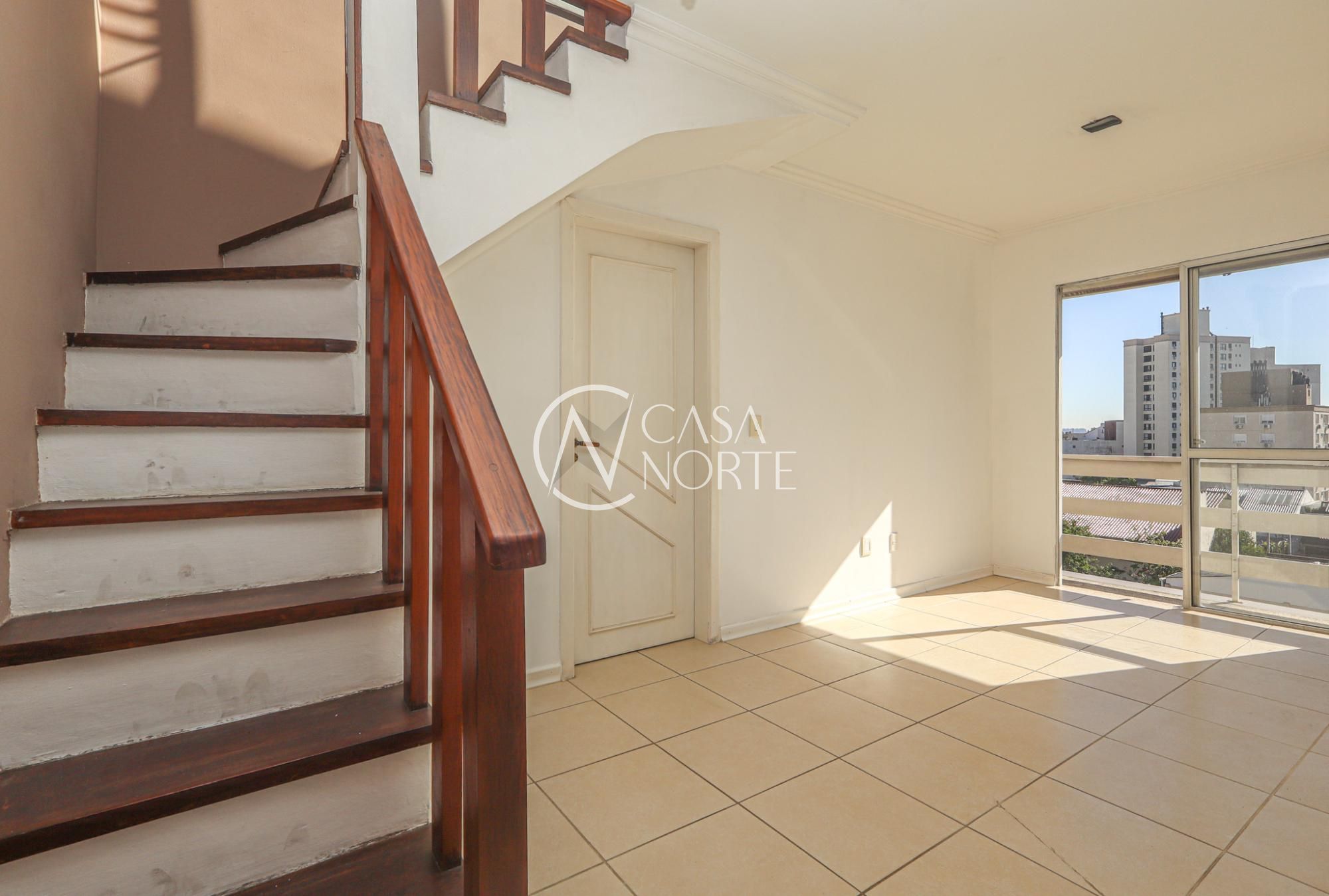 Cobertura à venda com 3 quartos, 152m², 1 vaga, Avenida João Wallig no bairro Passo da Areia em Porto Alegre