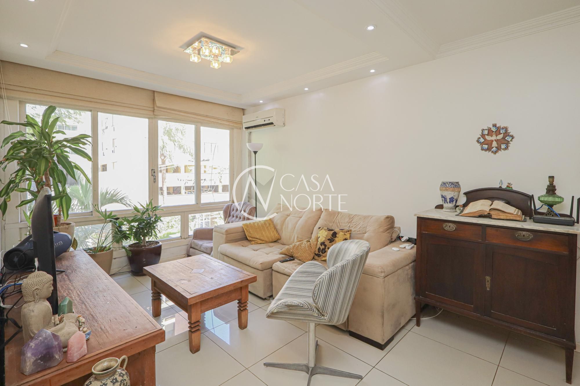 Apartamento à venda com 3 quartos, 103m², 1 suíte, 1 vaga, Rua Silva Jardim no bairro Auxiliadora em Porto Alegre