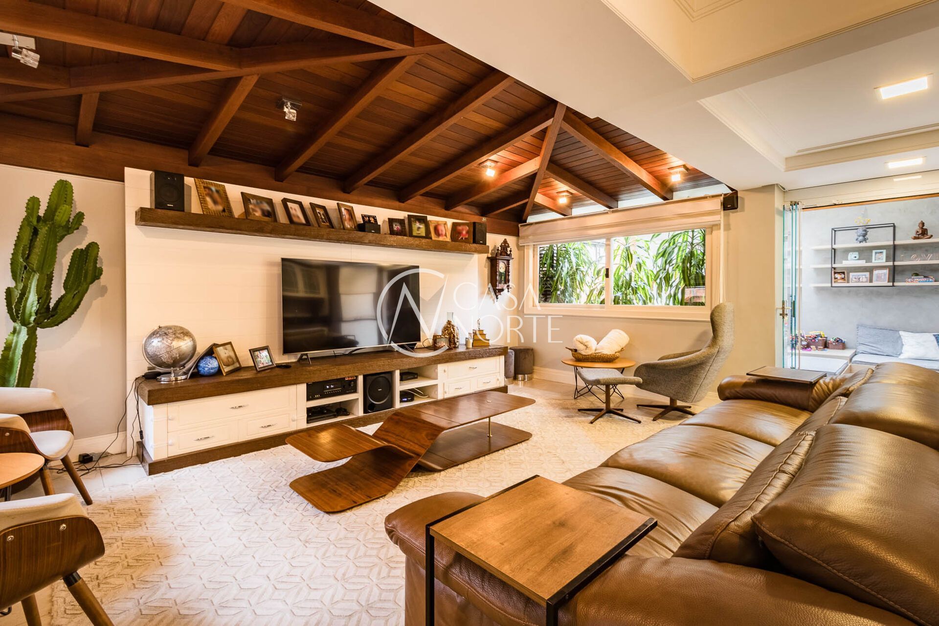 Apartamento à venda com 2 quartos, 128m², 1 suíte, 2 vagas, Avenida Guaporé no bairro Petrópolis em Porto Alegre