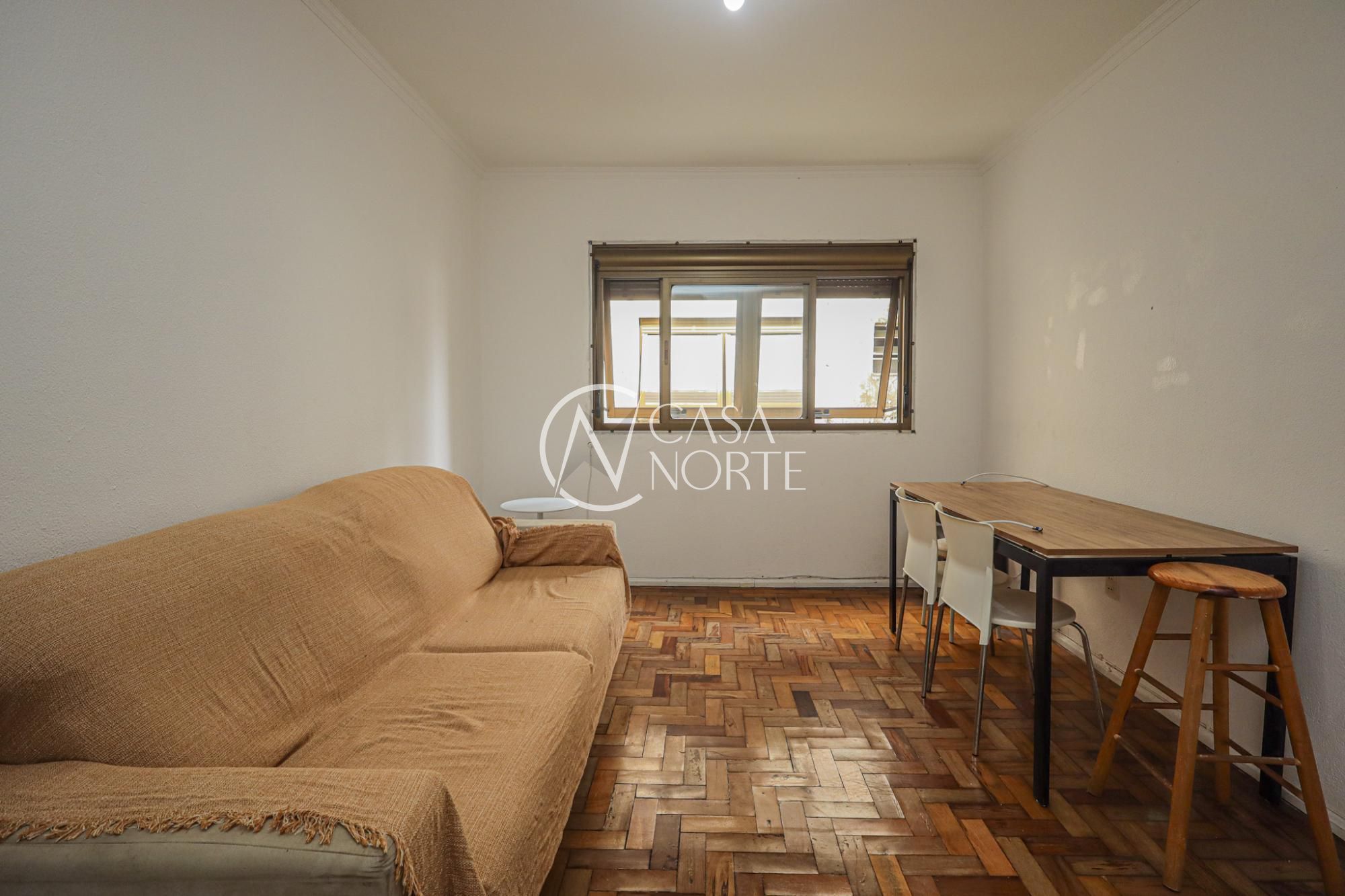 Apartamento à venda com 1 quarto, 43m², Avenida Mariland no bairro Auxiliadora em Porto Alegre