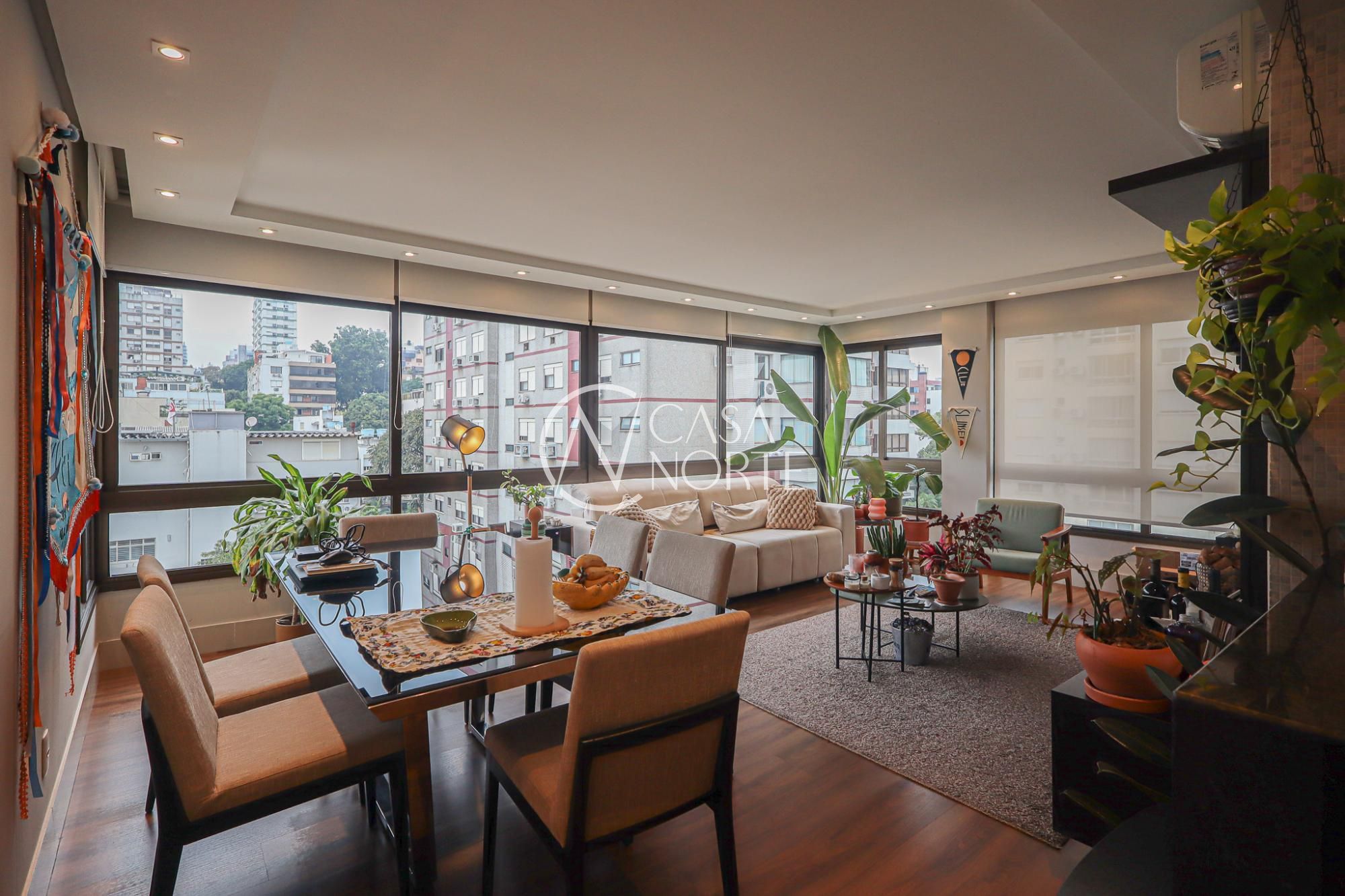 Apartamento à venda com 2 quartos, 83m², 2 suítes, 2 vagas, Avenida Mariland no bairro Mont Serrat em Porto Alegre