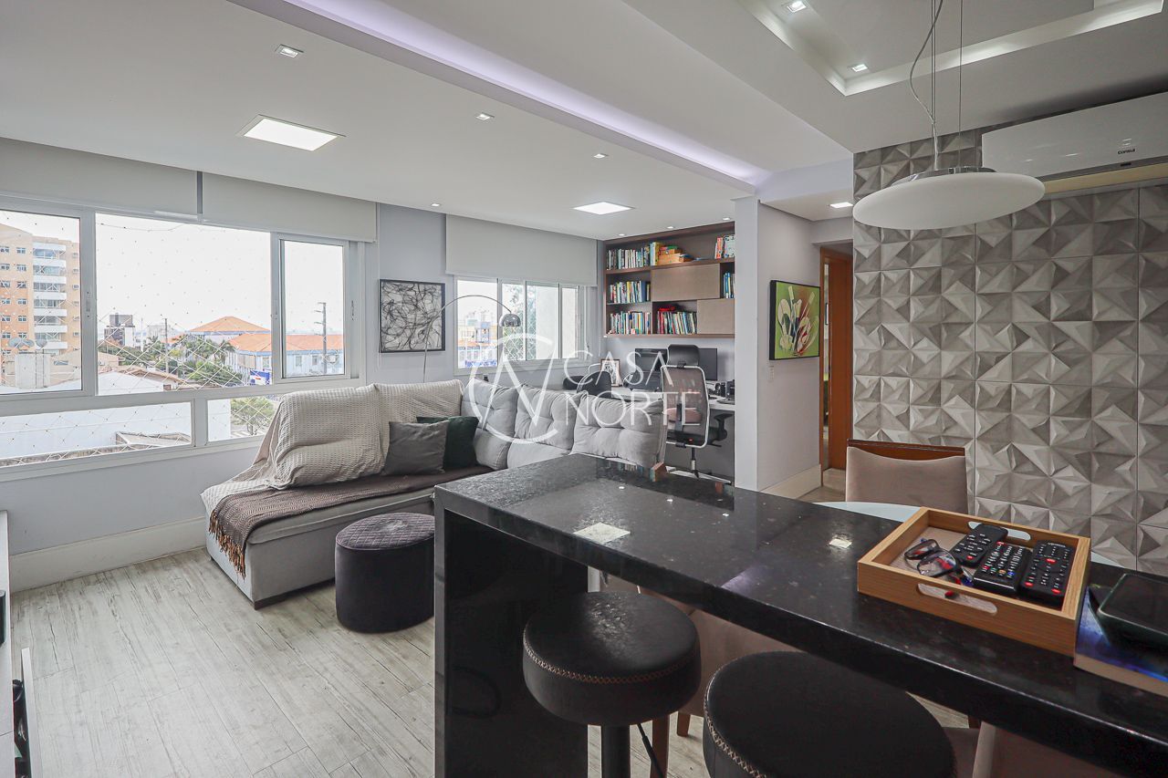 Apartamento à venda com 3 quartos, 71m², 1 suíte, 1 vaga, Rua Doutor Eduardo Chartier no bairro Higienópolis em Porto Alegre