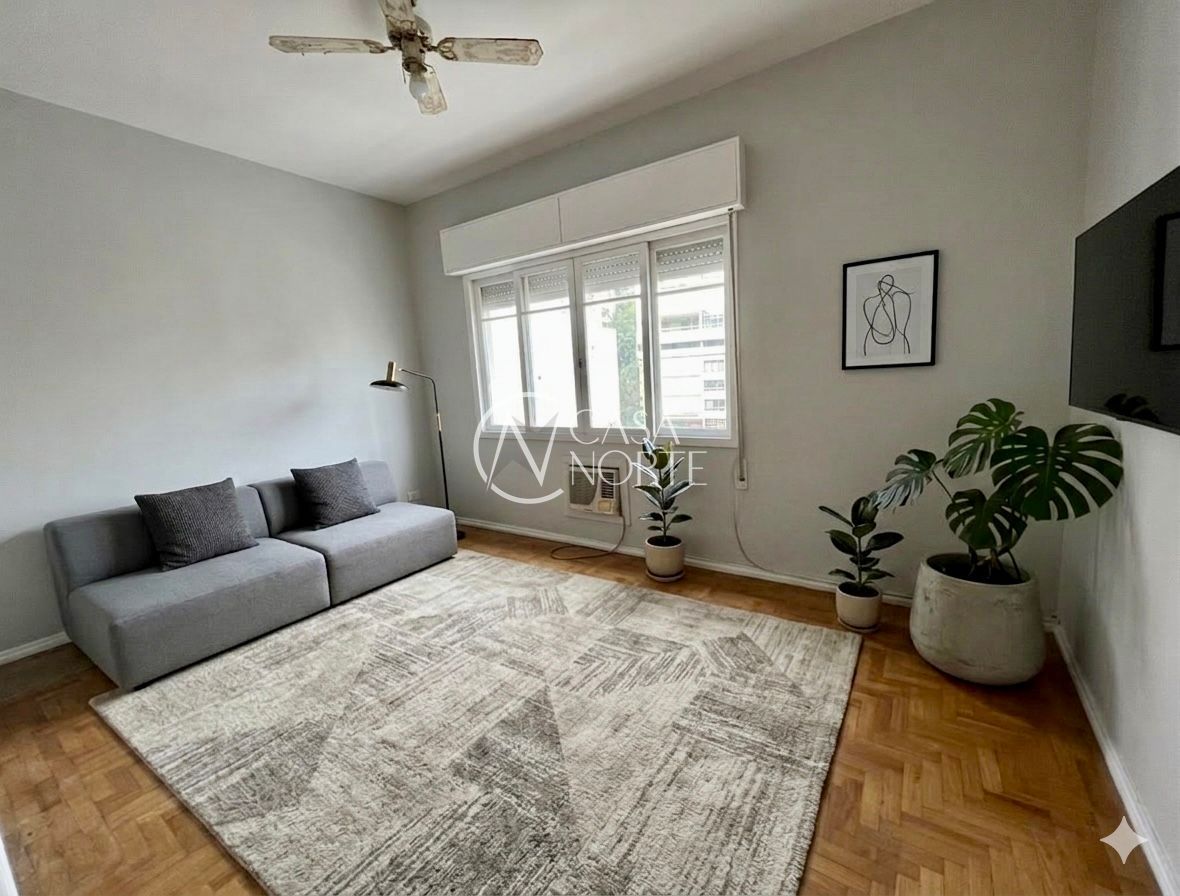 Apartamento à venda com 2 quartos, 70m², Avenida Cristóvão Colombo no bairro Floresta em Porto Alegre