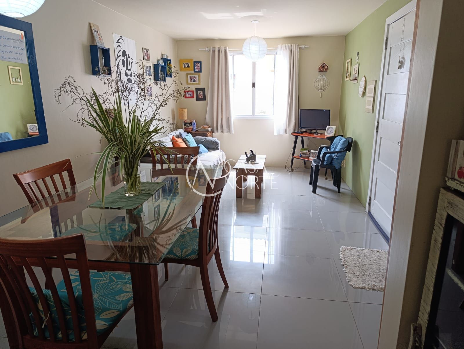 Casa de Condomínio à venda com 3 quartos, 85m², 1 vaga, Rua Tenente Ary Tarrago no bairro Jardim Itu em Porto Alegre