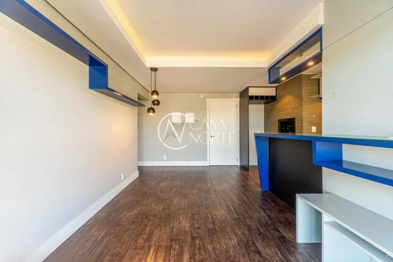 Apartamento à venda com 2 quartos, 65m², 1 suíte, 2 vagas, Rua Bezerra de Menezes no bairro Passo da Areia em Porto Alegre