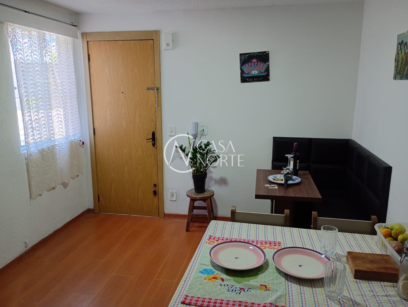 Apartamento à venda com 2 quartos, 42m², 1 vaga, Avenida Juscelino Kubitschek de Oliveira no bairro Jardim Leopoldina em Porto Alegre