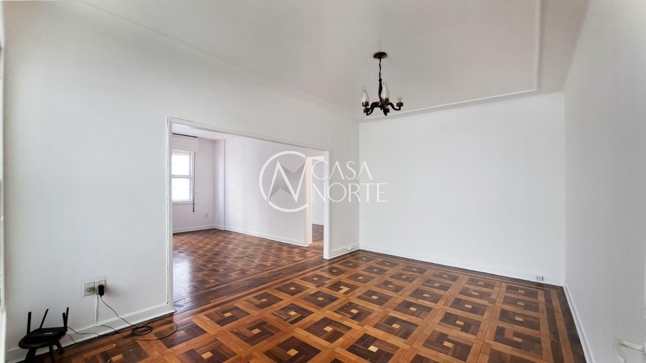 Apartamento à venda com 3 quartos, 123m², Avenida Independência no bairro Moinhos de Vento em Porto Alegre