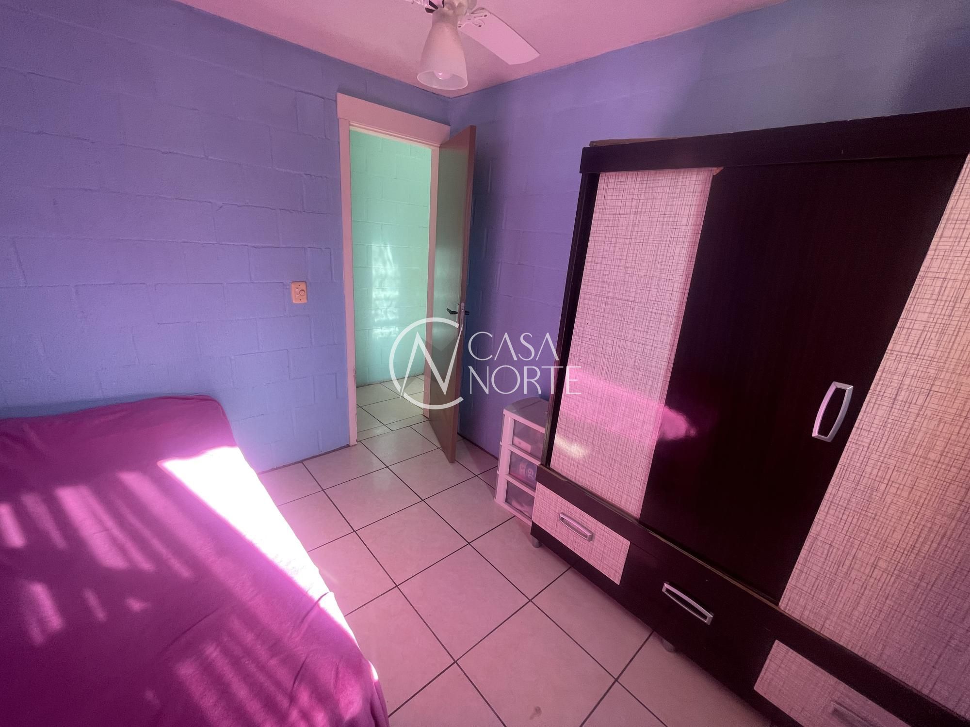 Apartamento à venda com 2 quartos, 38m², 1 vaga, Rua Vinte e Seis de Março no bairro Mário Quintana em Porto Alegre