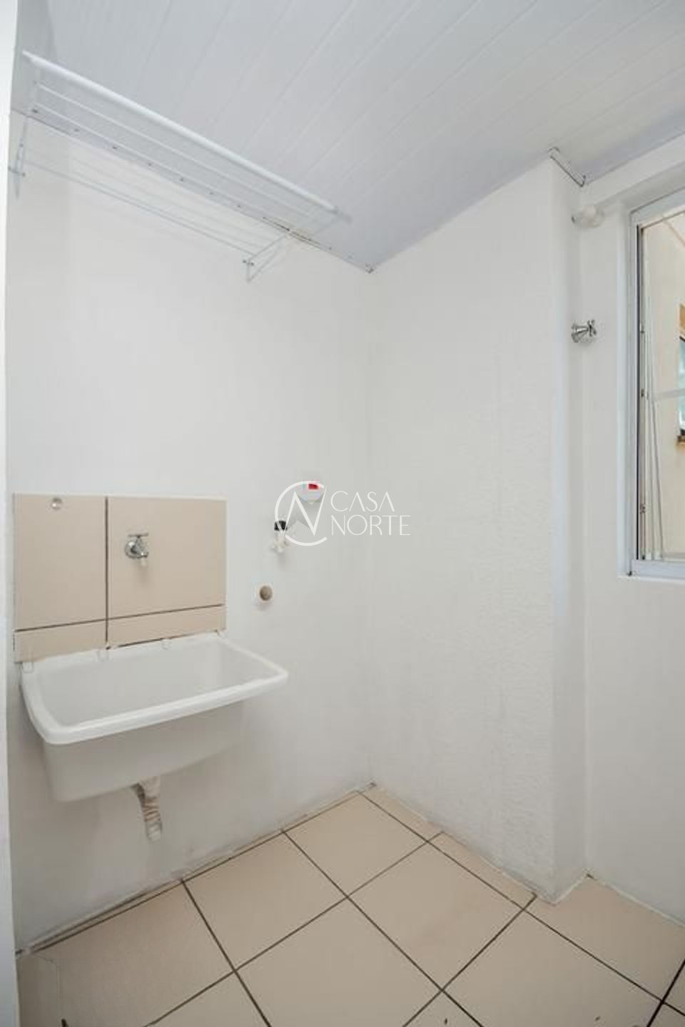 Apartamento à venda com 2 quartos, 42m², 1 vaga, Rua Intendente Alfredo Azevedo no bairro Glória em Porto Alegre