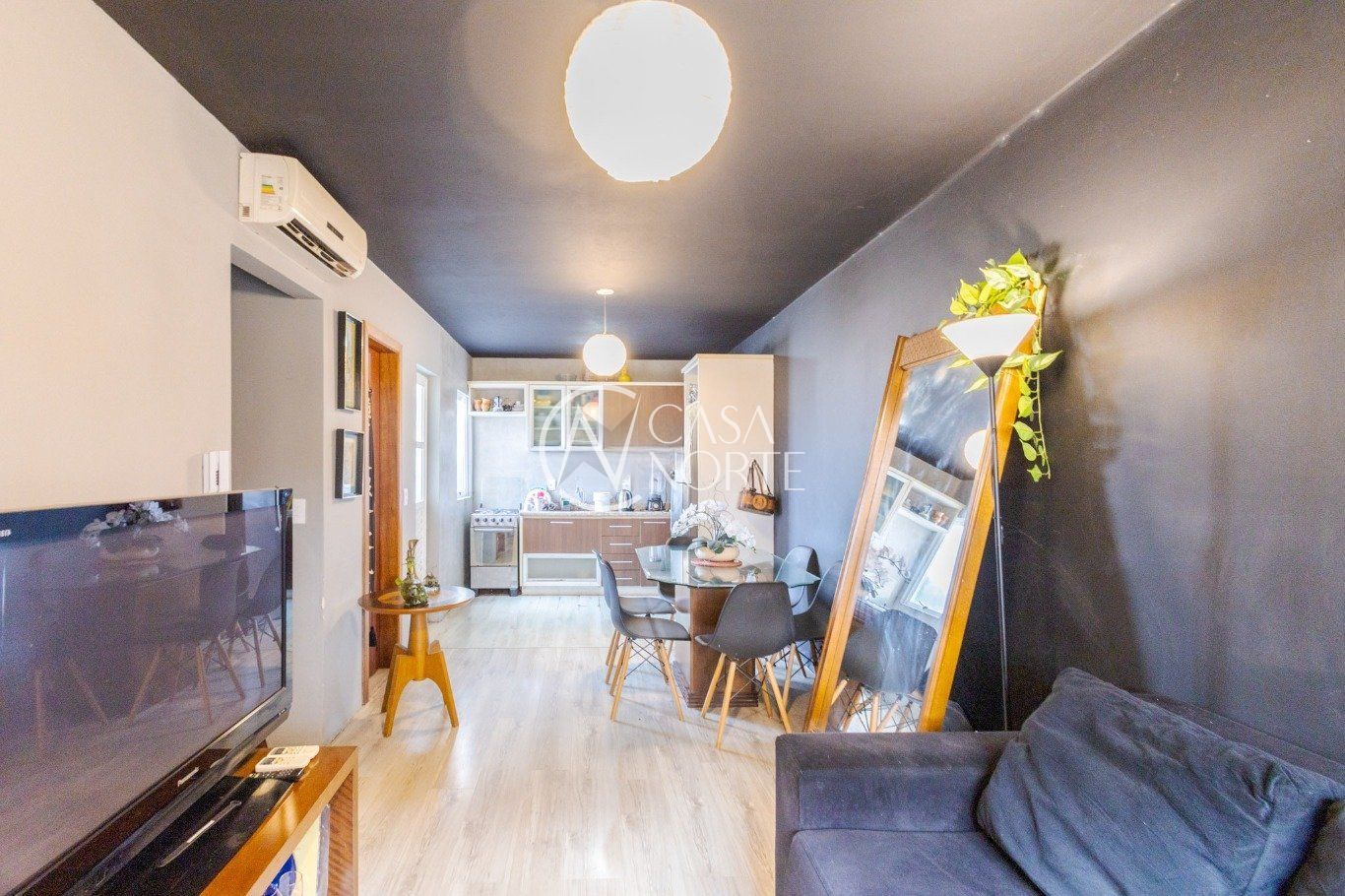 Casa de Condomínio à venda com 3 quartos, 96m², 1 vaga, Rua Humberto de Campos no bairro Partenon em Porto Alegre