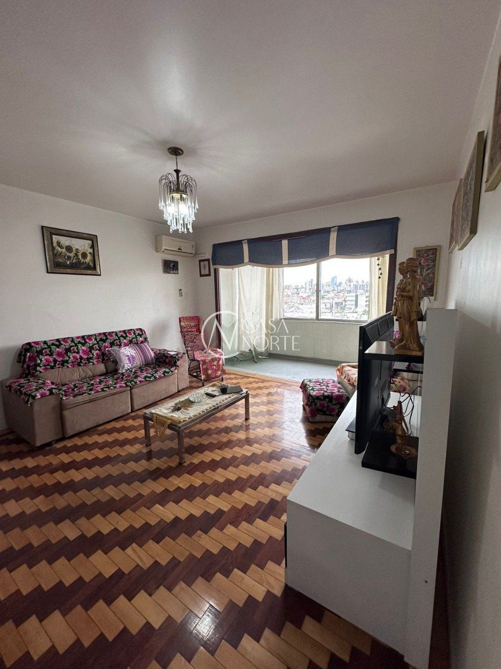 Apartamento à venda com 3 quartos, 121m², Rua Quintino Bandeira no bairro São Geraldo em Porto Alegre