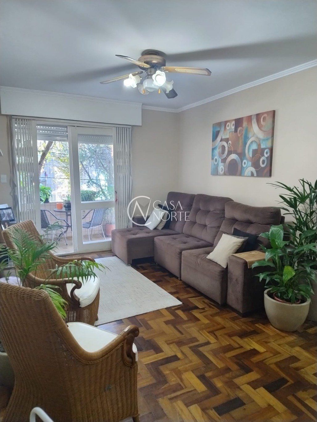 Apartamento à venda com 2 quartos, 77m², Rua Domingos Seguézio no bairro Vila Ipiranga em Porto Alegre