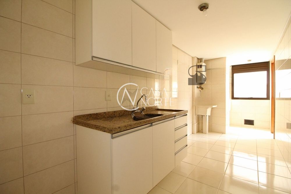 Apartamento à venda com 2 quartos, 86m², 1 suíte, 1 vaga, Rua Santo Antônio no bairro Floresta em Porto Alegre