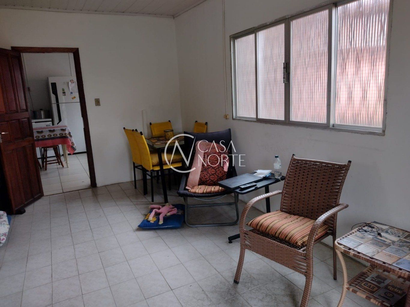 Casa à venda com 3 quartos, 147m², 1 vaga, Avenida Professor Paula Soares no bairro Jardim Itu em Porto Alegre