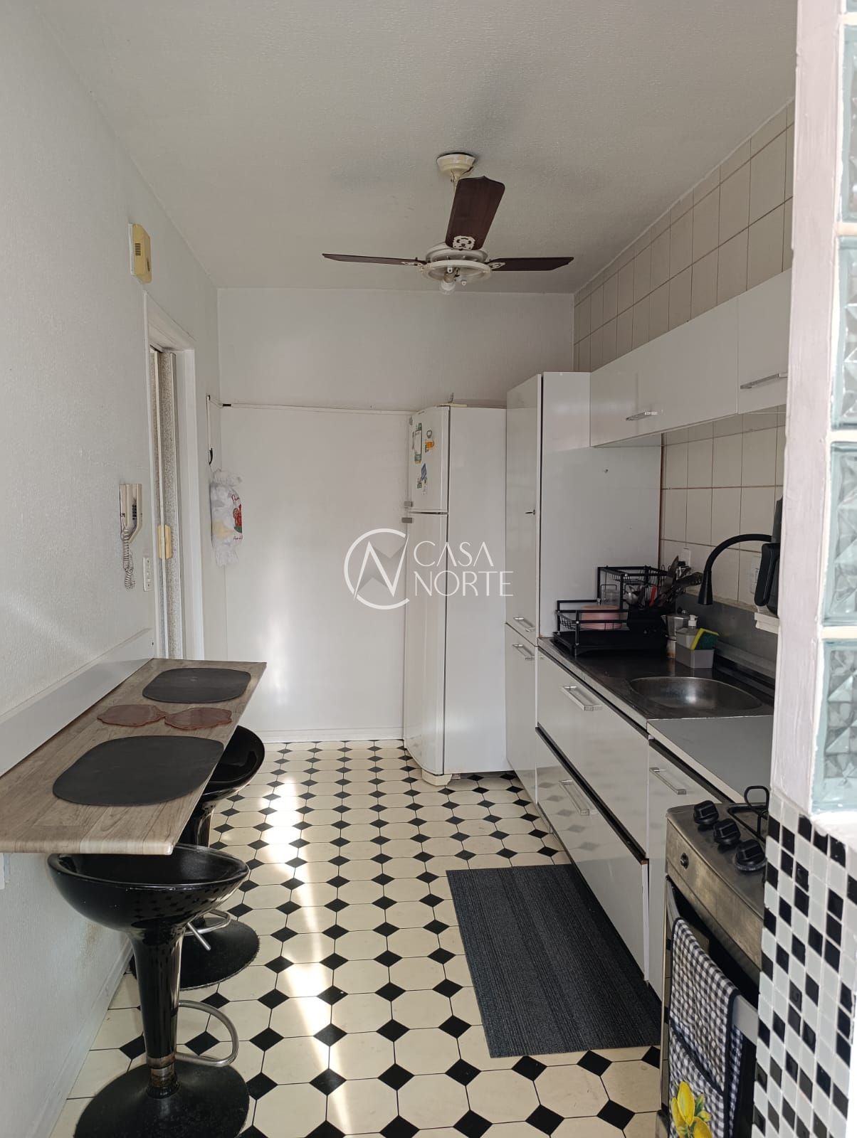 Apartamento à venda com 2 quartos, 63m², Avenida Engenheiro Francisco Rodolfo Simch no bairro Sarandi em Porto Alegre