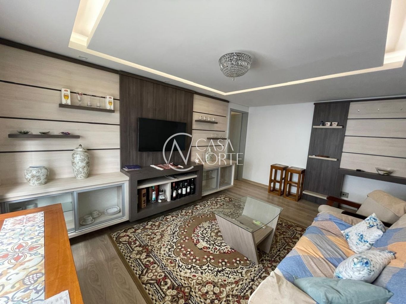 Apartamento à venda com 2 quartos, 71m², 1 vaga, Rua Edmundo Bastian no bairro Cristo Redentor em Porto Alegre