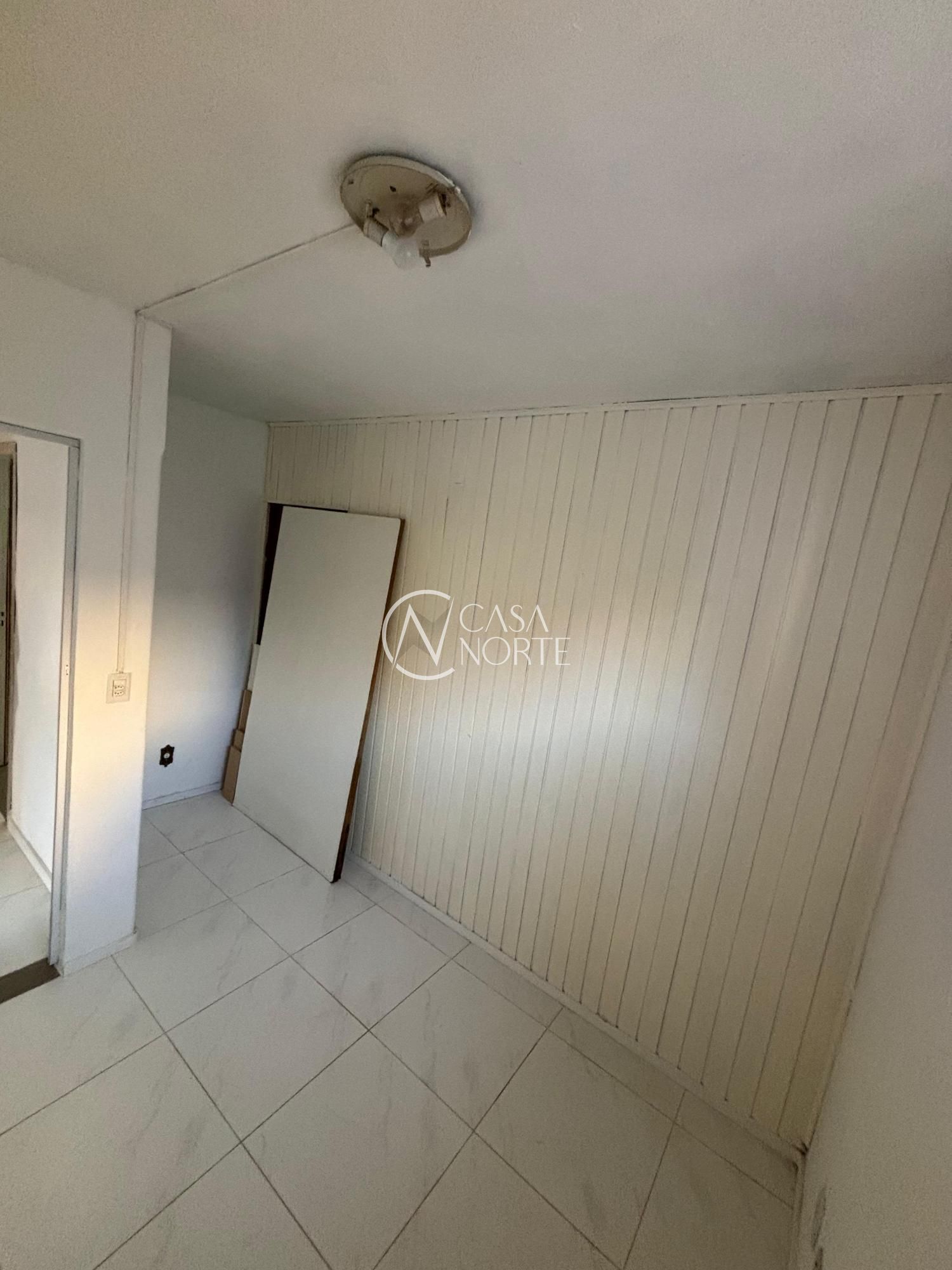 Apartamento à venda com 3 quartos, 93m², 1 suíte, 1 vaga, Rua Santa Catarina no bairro Santa Maria Goretti em Porto Alegre