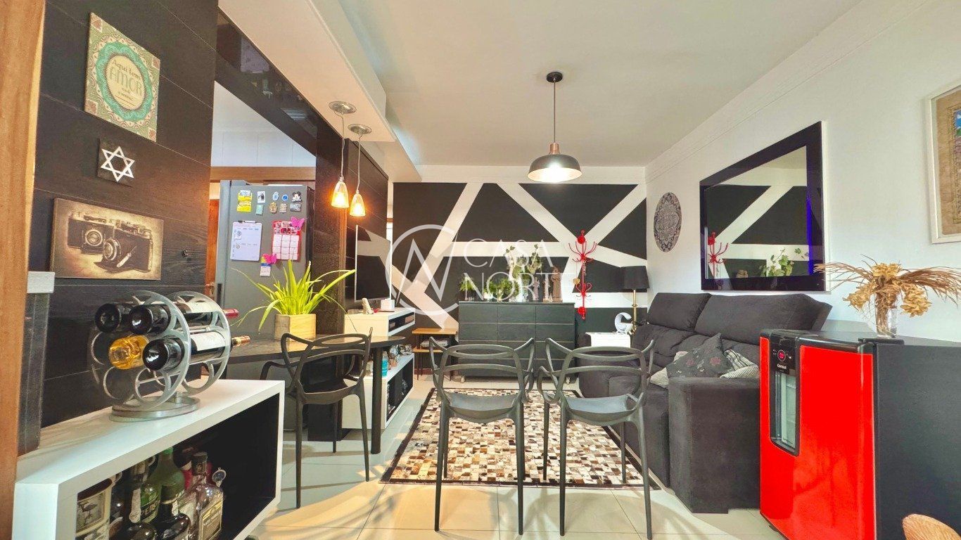 Apartamento à venda com 2 quartos, 62m², 1 vaga, Rua Cabral no bairro Rio Branco em Porto Alegre