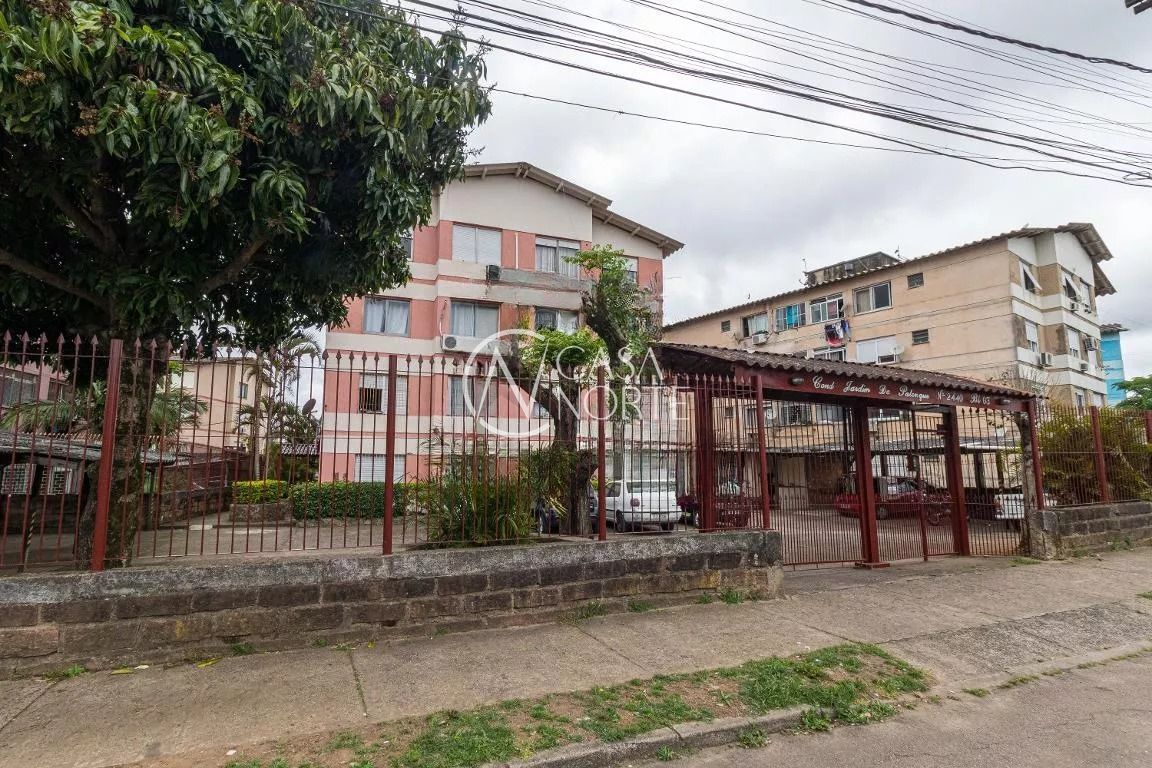 Apartamento à venda com 1 quarto, 33m², 1 suíte, Rua dos Maias no bairro Rubem Berta em Porto Alegre