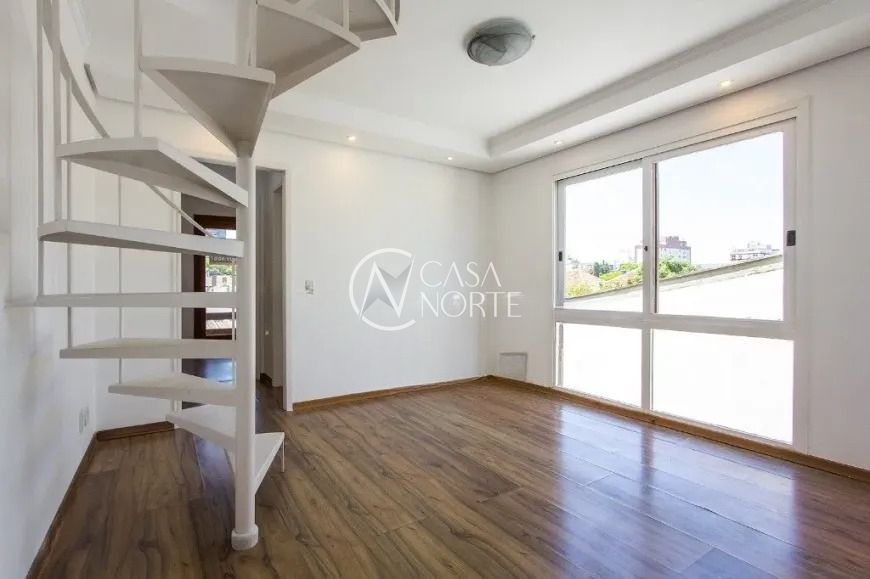 Cobertura à venda com 1 quarto, 89m², Rua Miguel Tostes no bairro Rio Branco em Porto Alegre