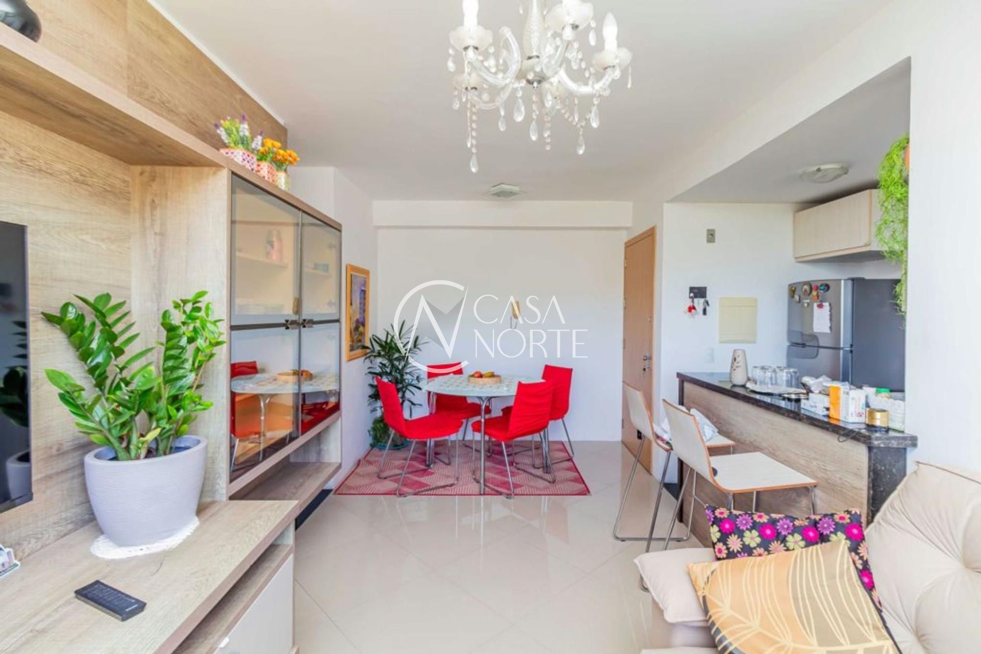 Apartamento à venda com 2 quartos, 52m², 1 suíte, 1 vaga, Rua Carlos Reverbel no bairro Jardim Carvalho em Porto Alegre