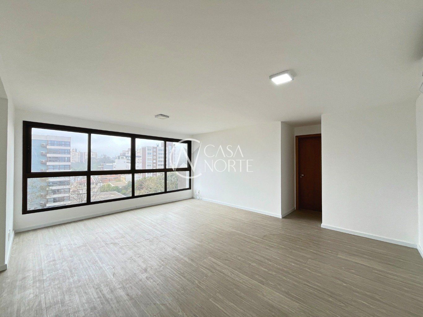 Apartamento à venda com 3 quartos, 91m², 1 suíte, 2 vagas, Rua Doutor Armando Barbedo no bairro Tristeza em Porto Alegre