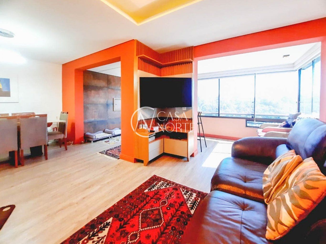 Apartamento à venda com 3 quartos, 125m², 1 suíte, 2 vagas, Avenida Borges de Medeiros no bairro Praia de Belas em Porto Alegre