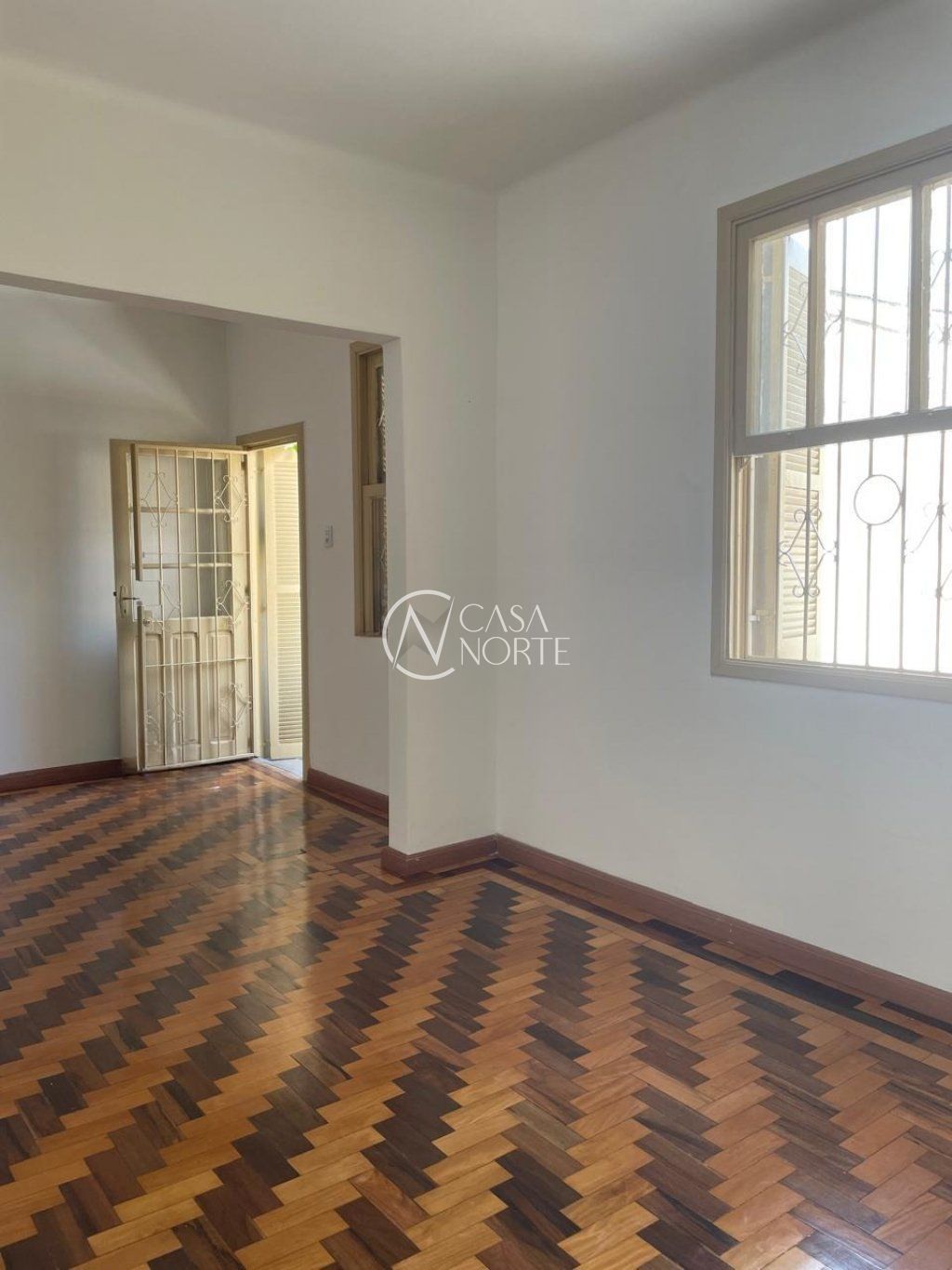 Apartamento à venda com 2 quartos, 77m², Rua Silva Só no bairro Santa Cecília em Porto Alegre