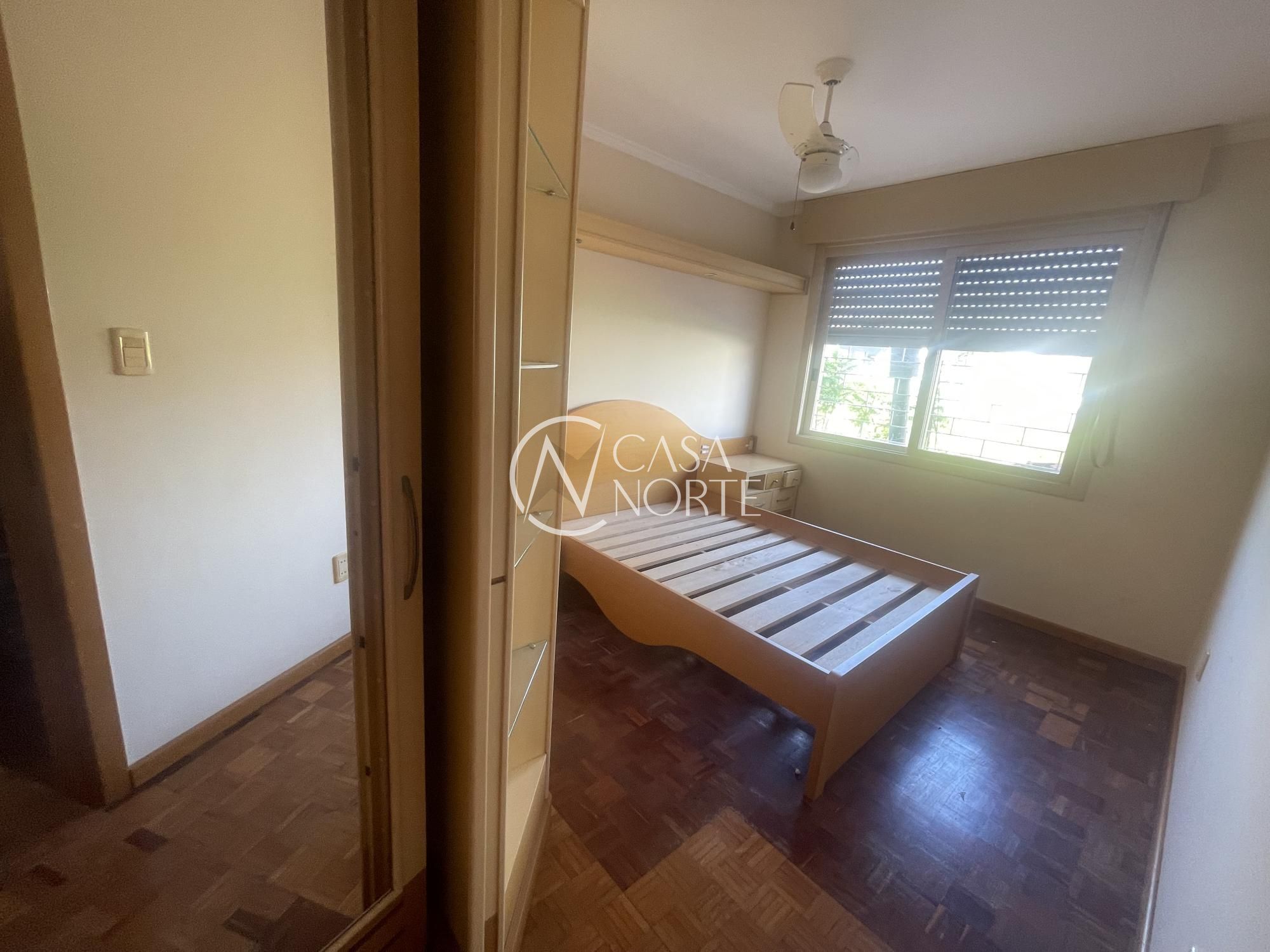 Apartamento à venda com 2 quartos, 55m², 1 vaga, Rua Engenheiro Fernando de Abreu Pereira no bairro Sarandi em Porto Alegre