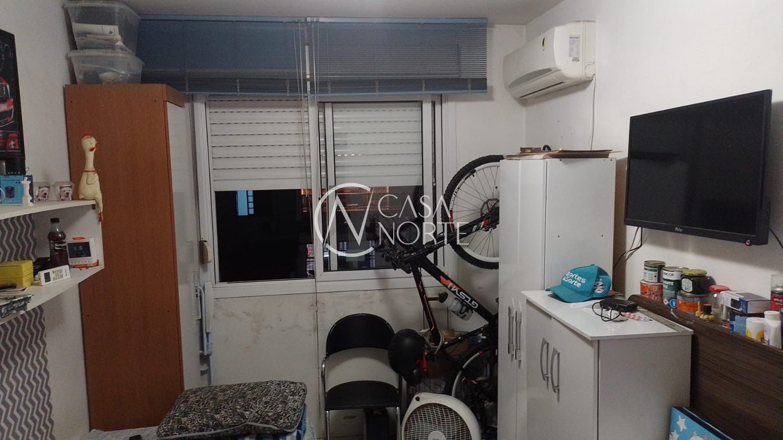 Apartamento à venda com 1 quarto, 38m², Avenida A. J. Renner no bairro Humaitá em Porto Alegre