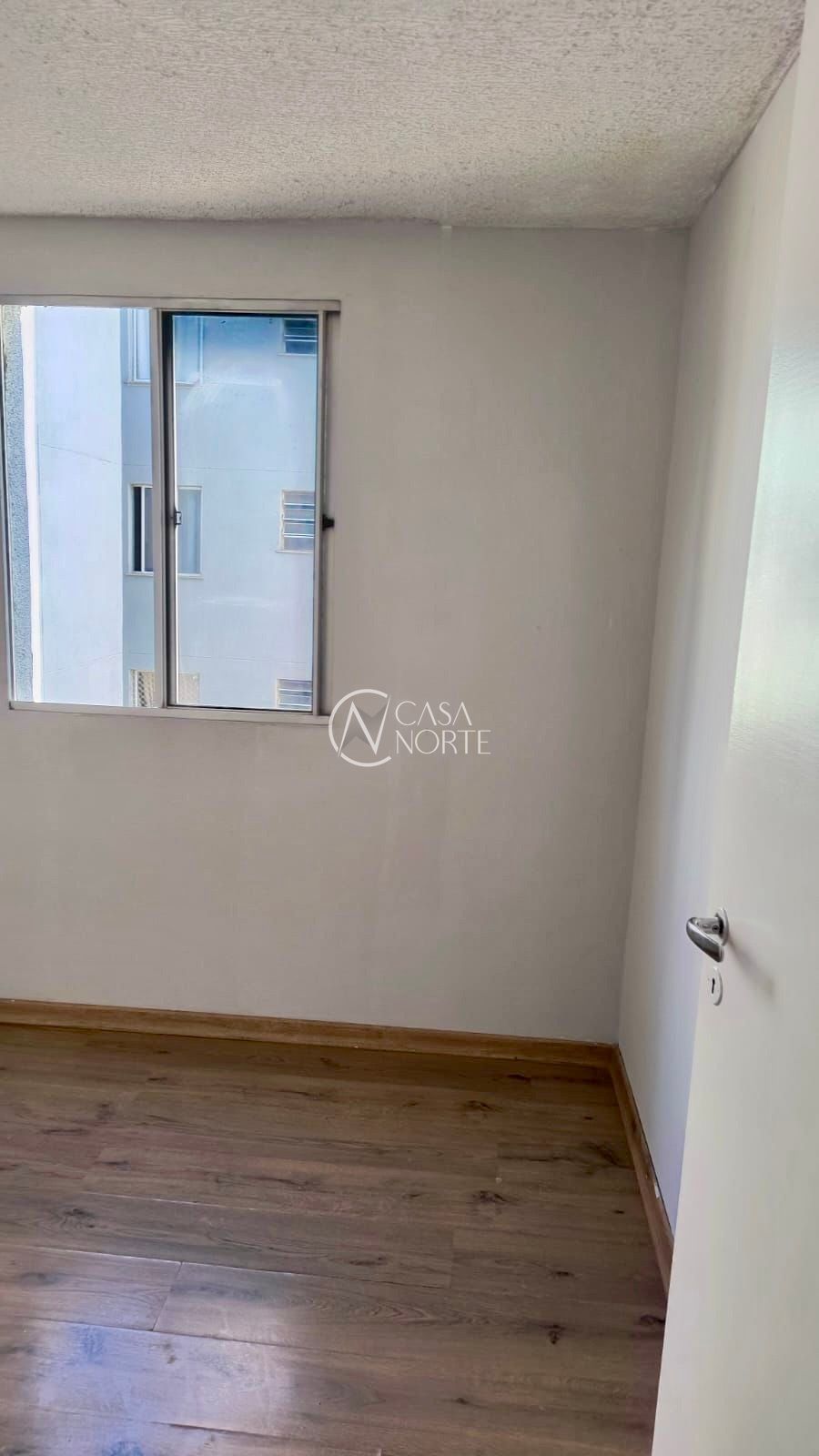 Apartamento à venda com 2 quartos, 42m², 1 vaga, Rua Egydio Pedro Flach no bairro Jardim Leopoldina em Porto Alegre