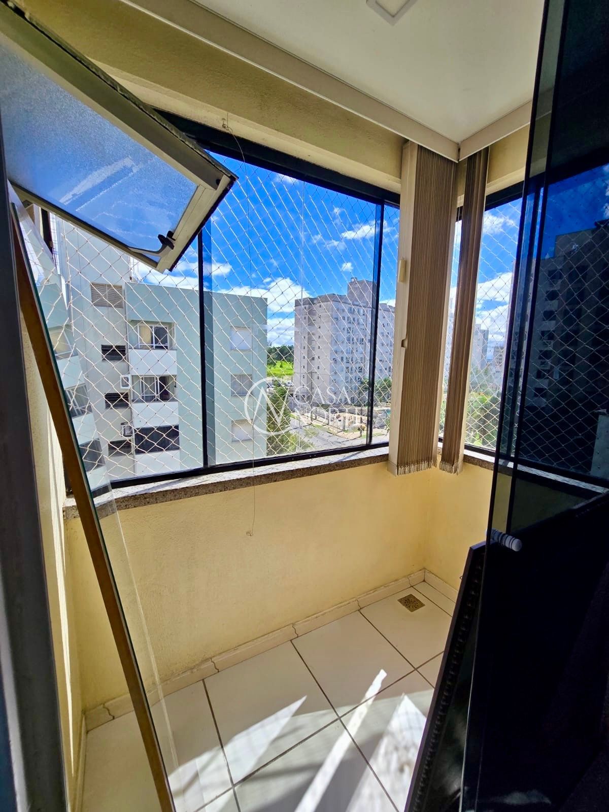 Apartamento à venda com 2 quartos, 52m², 1 vaga, Rua Professor Joaber Pereira no bairro Sarandi em Porto Alegre