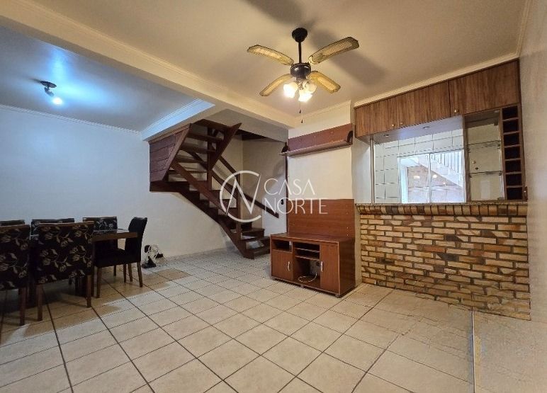 Casa de Condomínio à venda com 3 quartos, 113m², 1 suíte, 2 vagas, Avenida João Ferreira Jardim no bairro Parque Santa Fé em Porto Alegre