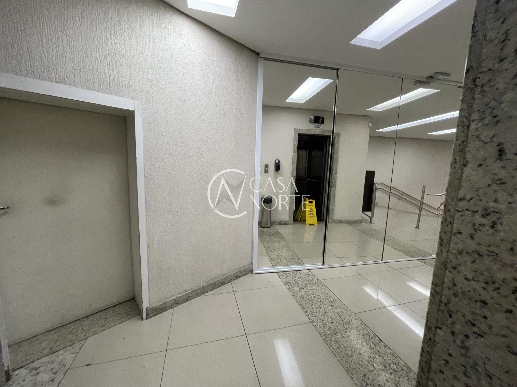 Conjunto Comercial à venda com 3 quartos, 255m², Avenida Farrapos no bairro Floresta em Porto Alegre