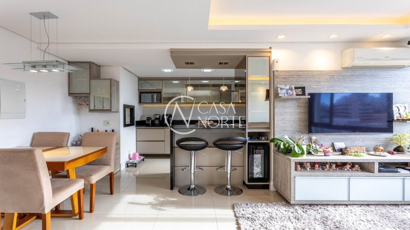 Apartamento à venda com 2 quartos, 66m², 1 suíte, 1 vaga, Rua Mário Antunes da Cunha no bairro Petrópolis em Porto Alegre