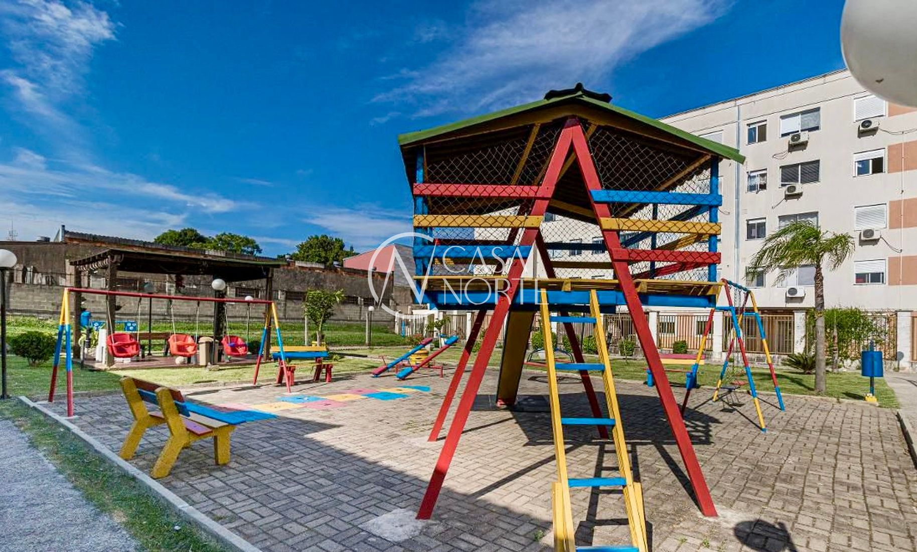 Apartamento à venda com 2 quartos, 50m², 1 suíte, 1 vaga, Avenida Tenente Ary Tarrago no bairro Jardim Itu em Porto Alegre