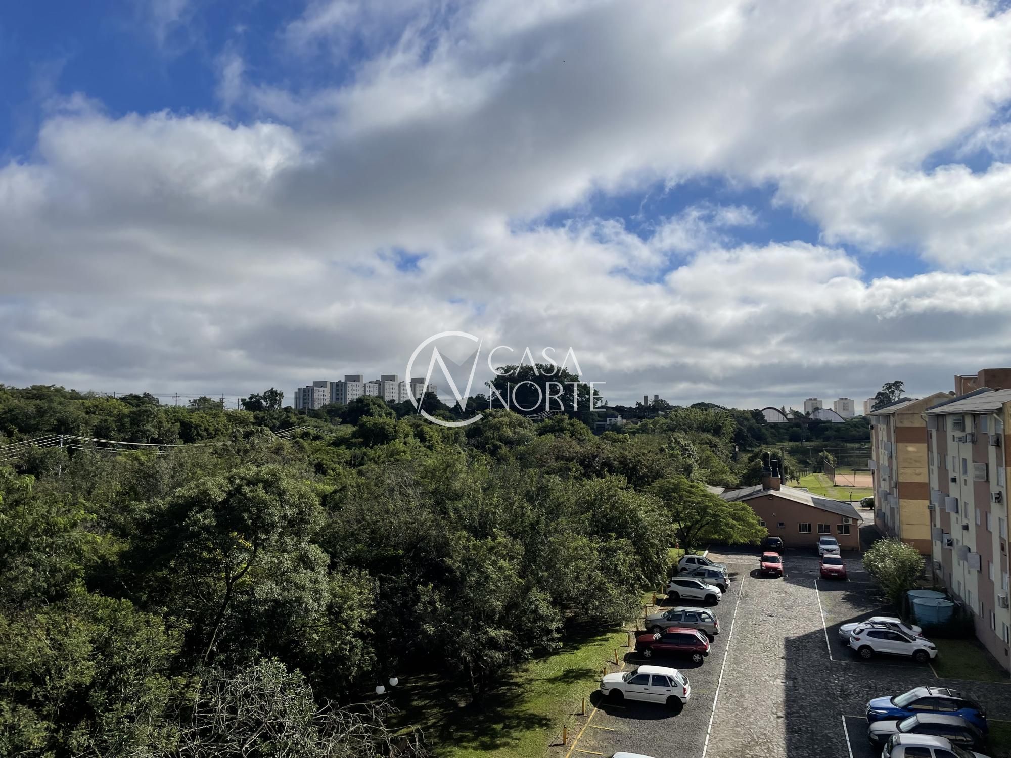 Apartamento à venda com 2 quartos, 42m², 1 vaga, Rua Paulo Renato Ketzer de Souza no bairro Rubem Berta em Porto Alegre