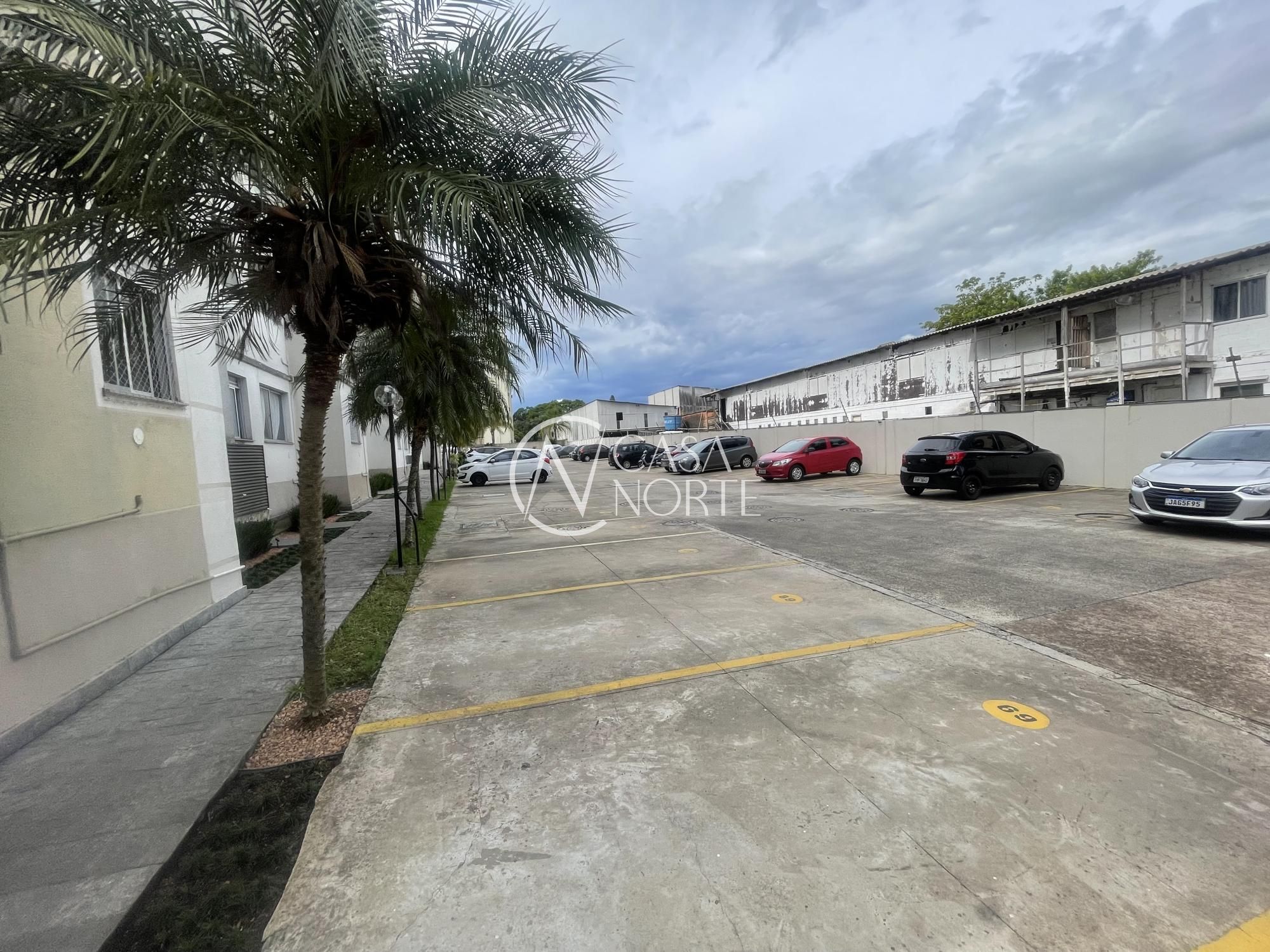 Apartamento à venda com 2 quartos, 48m², 1 vaga, Rua Engenheiro Sadi Castro no bairro Sarandi em Porto Alegre