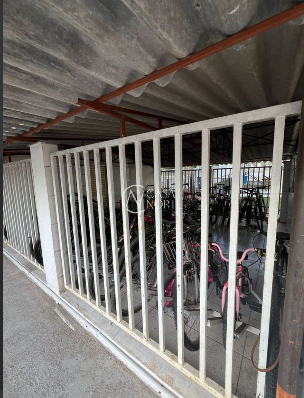 Apartamento à venda com 2 quartos, 42m², 1 vaga, Avenida Juscelino Kubitschek de Oliveira no bairro Jardim Leopoldina em Porto Alegre