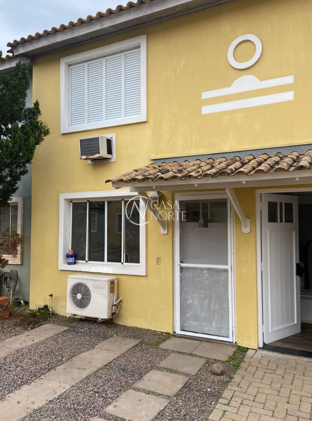 Casa à venda com 2 quartos, 91m², 1 vaga, Avenida Faria Lobato no bairro Sarandi em Porto Alegre