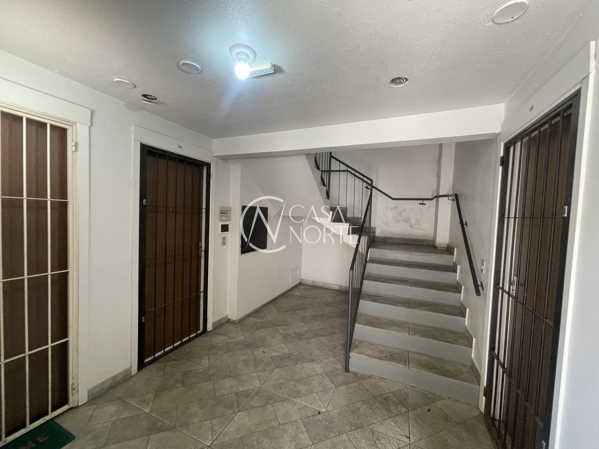 Apartamento à venda com 2 quartos, 38m², 1 vaga, Rua Vinte e Seis de Março no bairro Mário Quintana em Porto Alegre