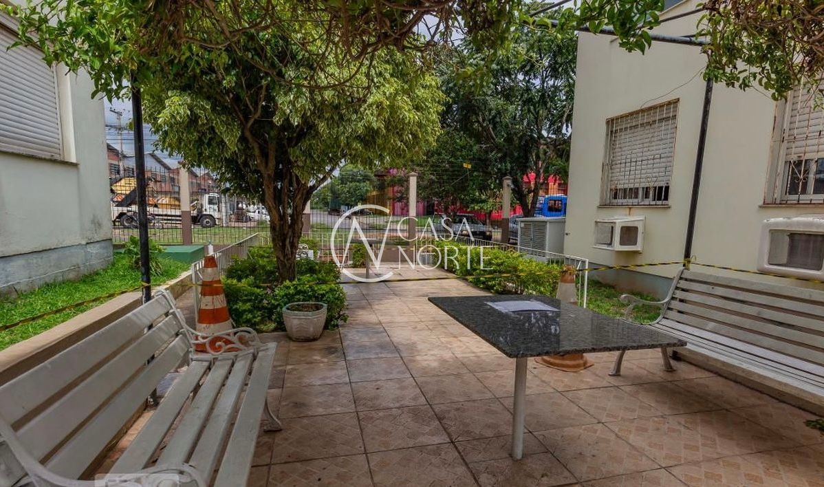 Apartamento à venda com 2 quartos, 44m², Avenida A. J. Renner no bairro Humaitá em Porto Alegre