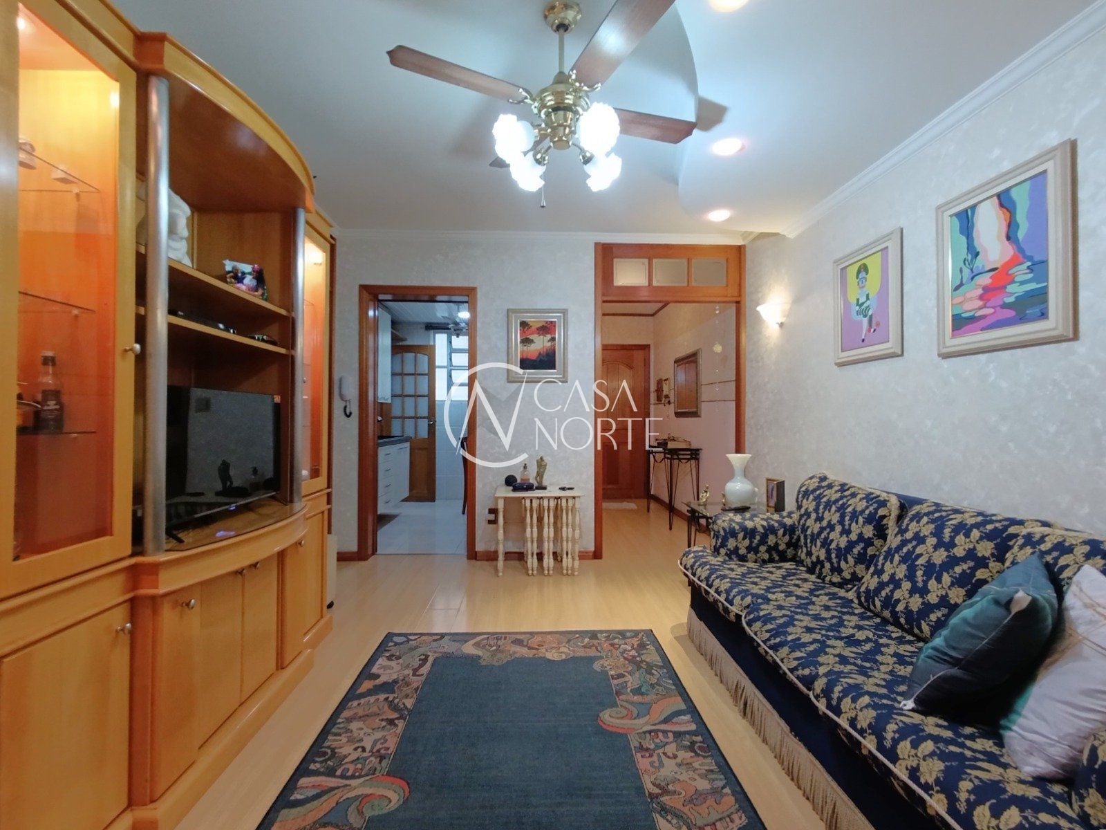Apartamento à venda com 2 quartos, 74m², 1 vaga, Rua Doutor João Simplício Alves de Carvalho no bairro Vila Ipiranga em Porto Alegre