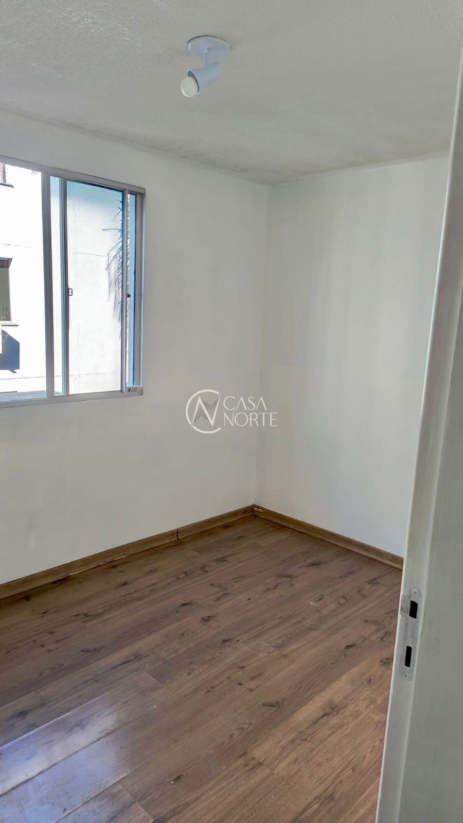 Apartamento à venda com 2 quartos, 42m², 1 vaga, Rua Egydio Pedro Flach no bairro Jardim Leopoldina em Porto Alegre