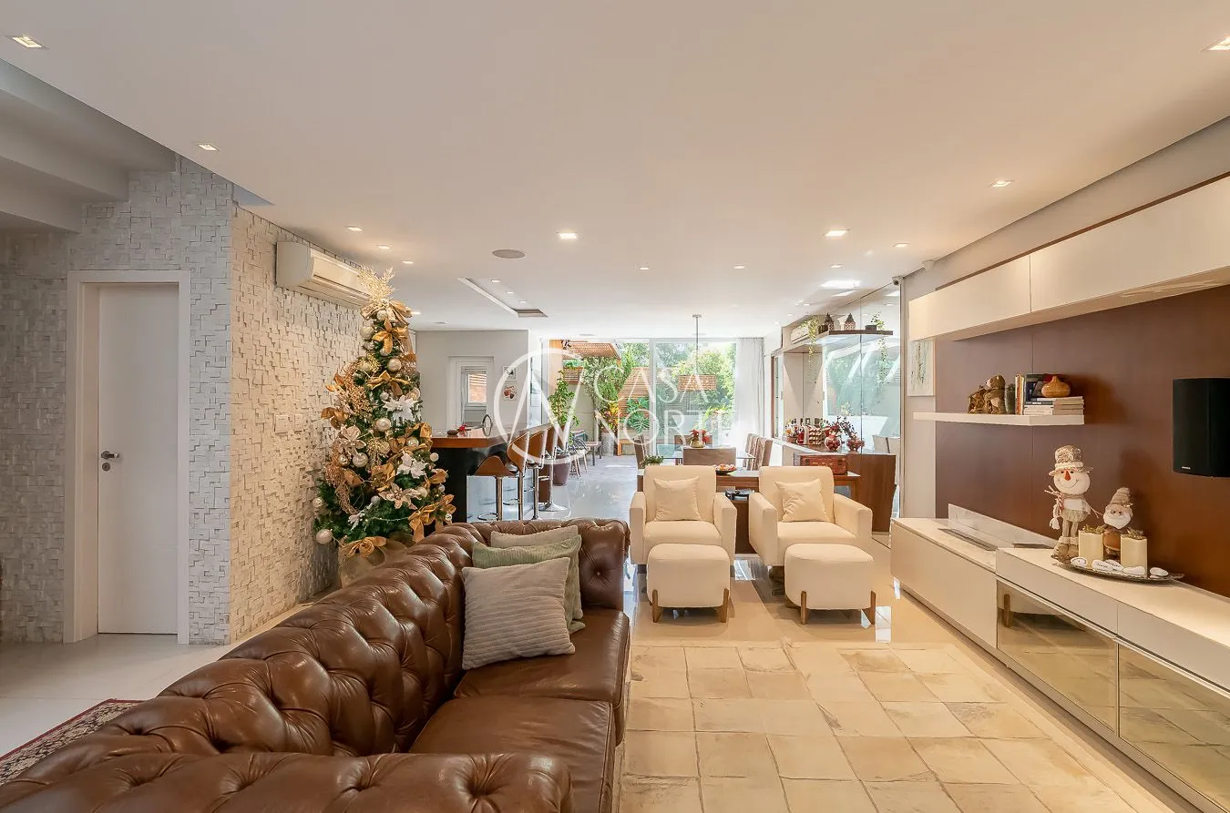 Casa de Condomínio à venda com 4 quartos, 168m², 1 suíte, 2 vagas, Avenida Willy Eugênio Fleck no bairro Ecoville em Porto Alegre